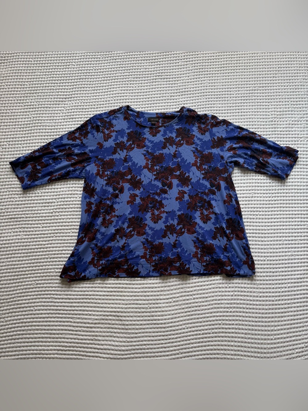 J. Jill Wearever Collection Blue Floral Elbow Sleeve Stretch Knit Tee Top XL